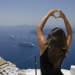 Loving Santorini, Santorini, 2013